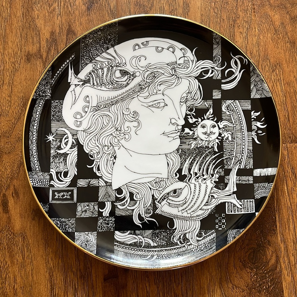 Hollohaza Hungary large decorative wall plate